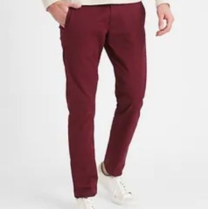 Banana Republic Fulton Skinny Chino Red Color Size 33×32
